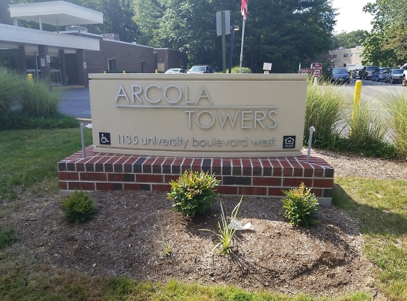 Arcola Towers Apartments - Silver Spring, MD