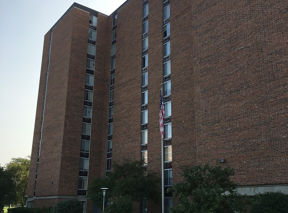 Jaycee Towers Apartments - Dayton, OH