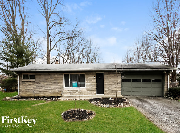 1317 Hathaway Dr - Indianapolis, IN
