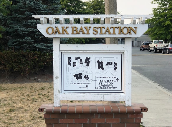 Oak Bay Station Apartments - Oak Harbor, WA