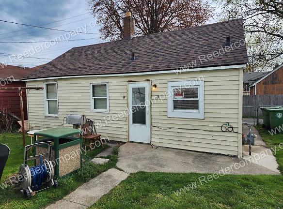 1523 Myrtle Ave - Whiting, IN