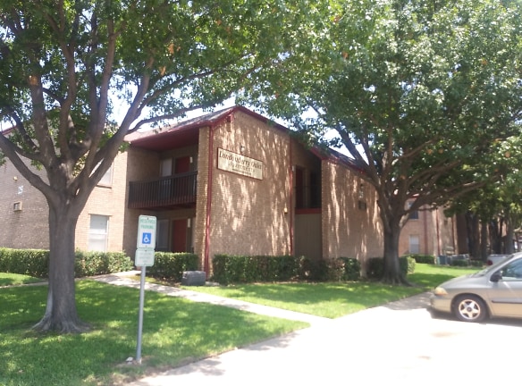 Londonderry Oaks Apartments - Denton, TX