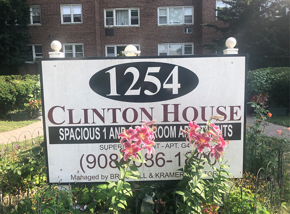 Clinton House Apartments - Elizabeth, NJ