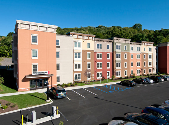 College Suites At City Station South Apartments - Troy, NY