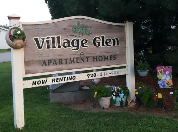 Village Glen Apts Apartments - Beaver Dam, WI