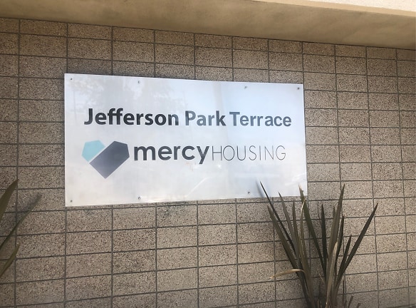 Jefferson Park Terrace Apartments - Los Angeles, CA