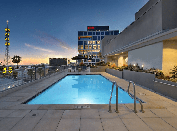 The William On Sunset Apartments - Los Angeles, CA