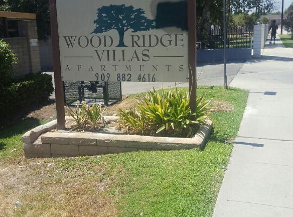 Woodridge Villas Apartments - San Bernardino, CA