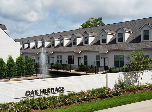 Oak Heritage Townhomes - Prairieville, LA