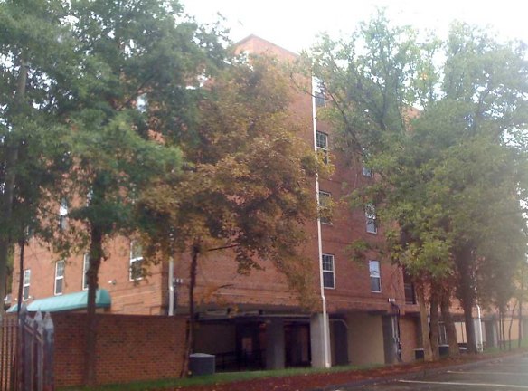 StoneCrop Apartments - Chapel Hill, NC
