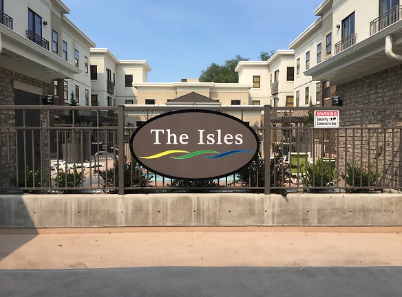 The Isles Apartments - Provo, UT