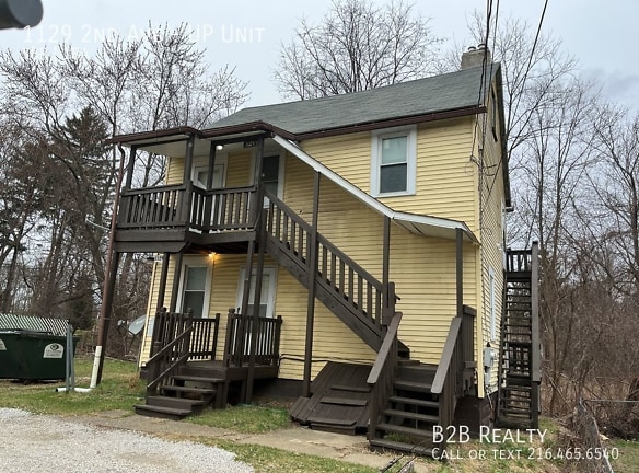 1129 2nd Ave - Akron, OH