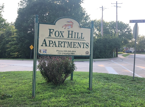 Fox Hill Apartments - Saint Charles, MO