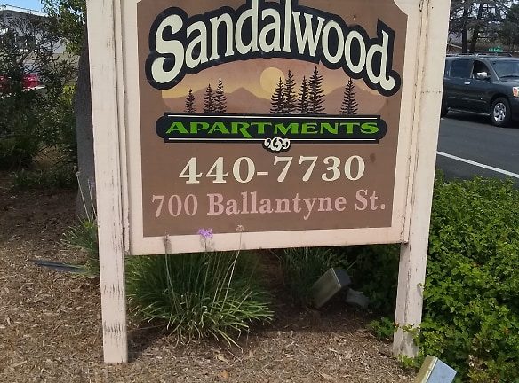 Sandalwood Apartments - El Cajon, CA