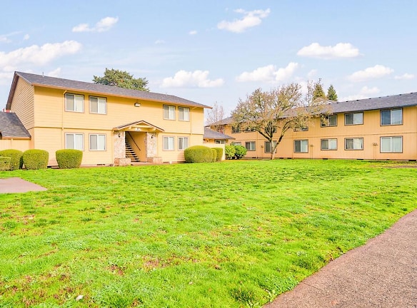 Maple Terrace Apartments - Hillsboro, OR