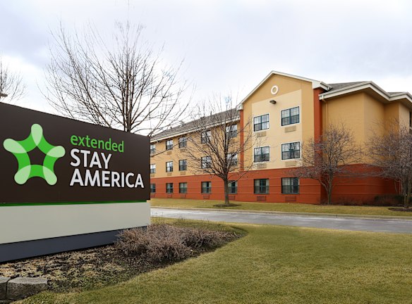 Furnished Studio Chicago Buffalo Grove Deerfield
