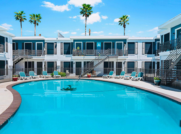 Ocean Palms Apartments - Corpus Christi, TX