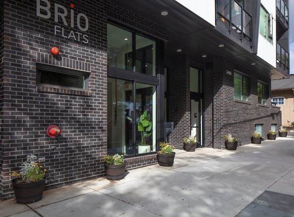 Brio Flats Apartments - Portland, OR
