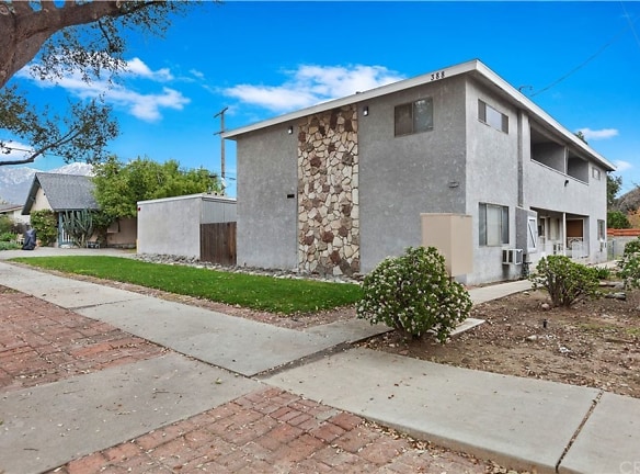 376 N 11th Ave - Upland, CA