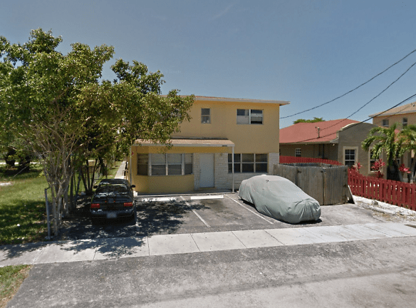 1109 NW 5th St - Fort Lauderdale, FL