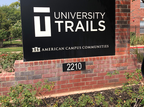 University Trails Apartments - Lubbock, TX