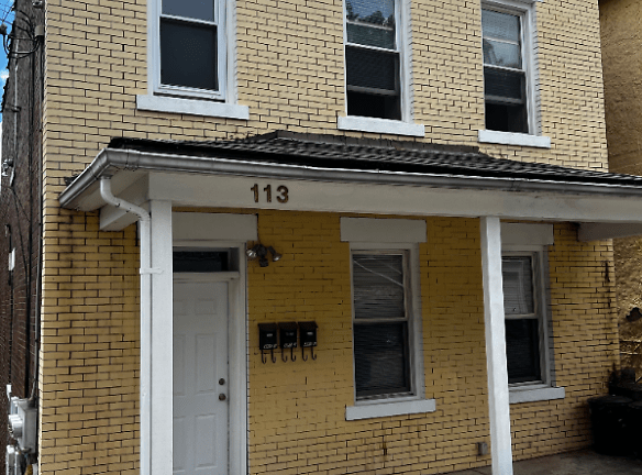 113 Parkway Ave unit 3 - East Pittsburgh, PA