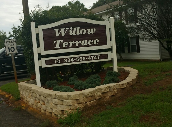 Willow Terrace Apartments - Troy, AL