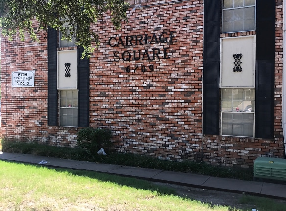 Carriage Square Apartments - Fort Worth, TX
