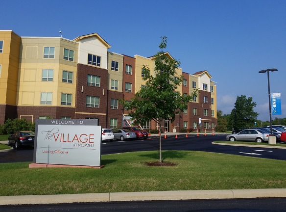 The Village At Neomed Apartments - Rootstown, OH