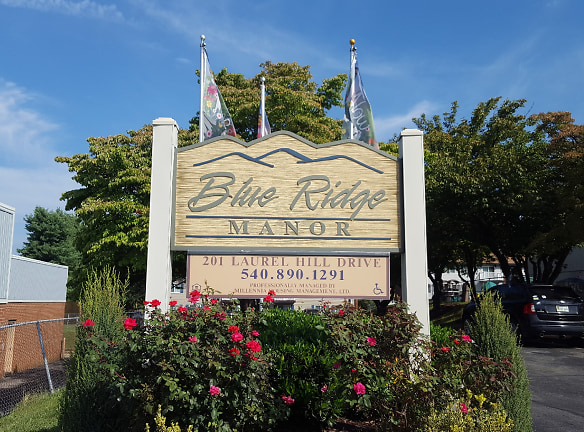 Blue Ridge Manor Apartments - Vinton, VA