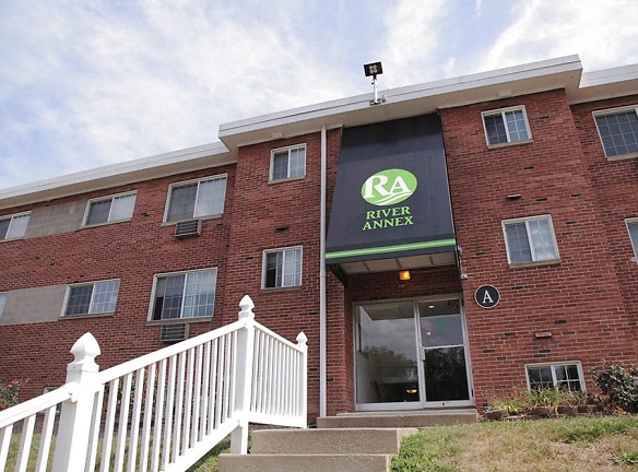 River Annex Apartments - Athens, OH