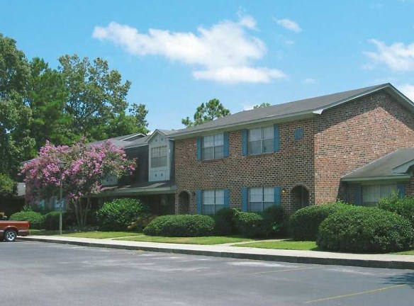 Amberwood Townhomes Apartments - North Charleston, SC