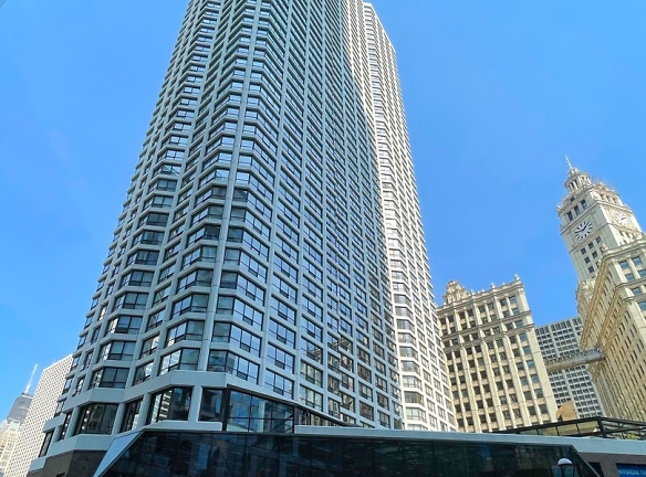 405 N Wabash Ave 814 Apartments - Chicago, IL