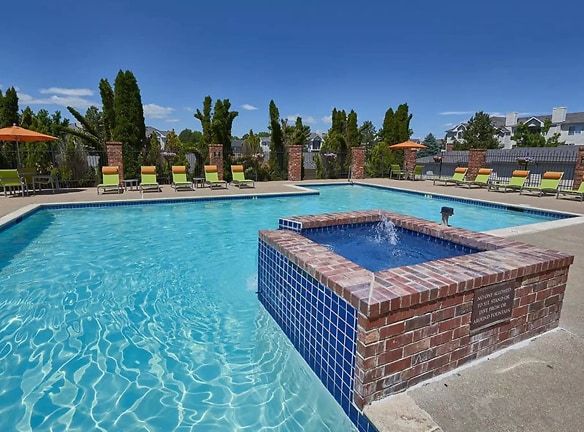 The Villas At Homestead Apartments - Englewood, CO
