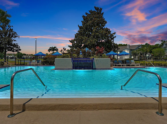 ARIUM Mission Bay Apartments - Orlando, FL