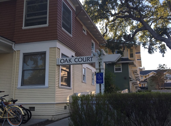 Oak Court Apartments - Palo Alto, CA