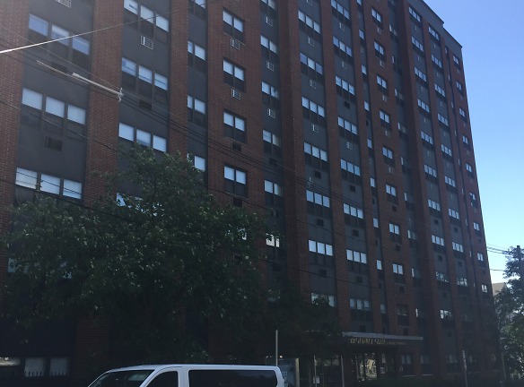 Broadway Glen Apartments - Chelsea, MA