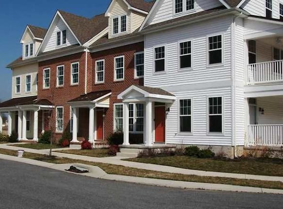 Watergate Townhomes Apartments - Milford, DE