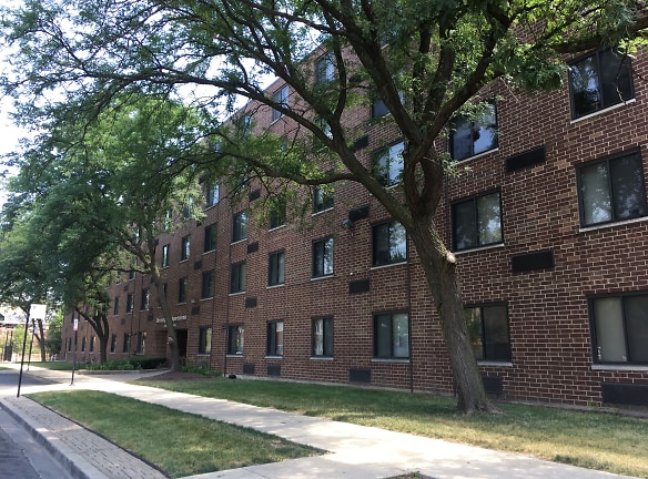 Bloomingdale Apartments - Chicago, IL