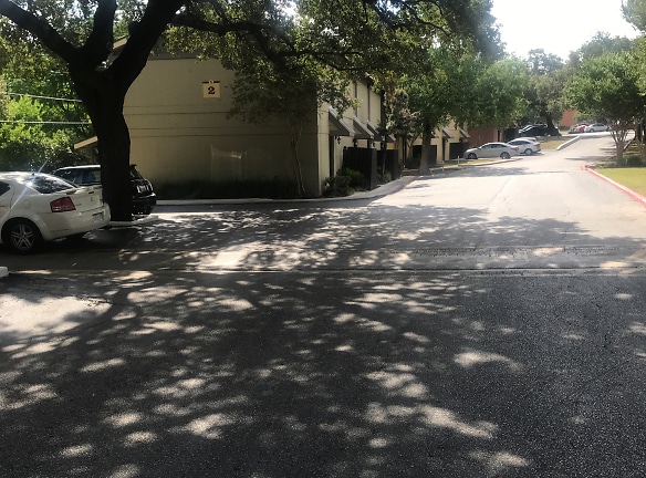 Sierra Ranch Apartments - San Antonio, TX