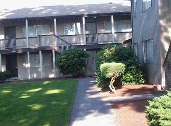 Parkwood Apartments - Tacoma, WA