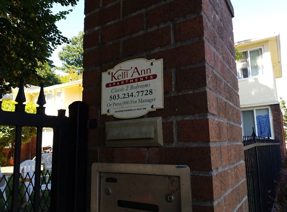 Kelli Ann Apartments - Portland, OR