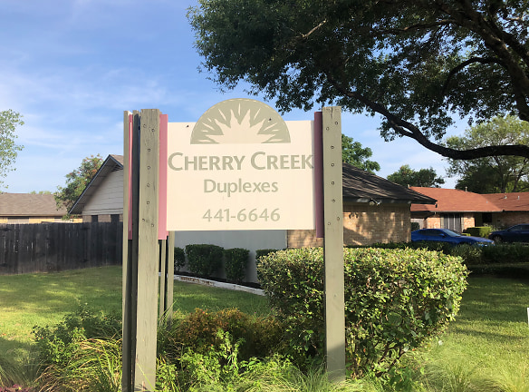 Cherry Creek Duplexes Apartments - Austin, TX