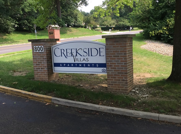 Creekside Villas Apartments - North Canton, OH