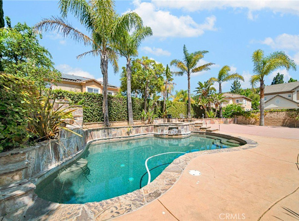 253 Crown Ct - Simi Valley, CA