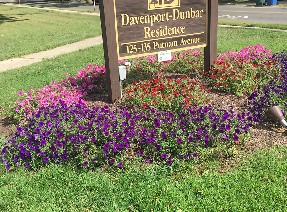 Davenport Dunbar Residences Apartments - Hamden, CT