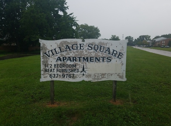 Village Square Apartments - Sandusky, OH