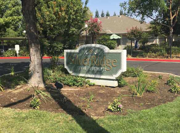 Silver Ridge Sr Apartments - Clovis, CA