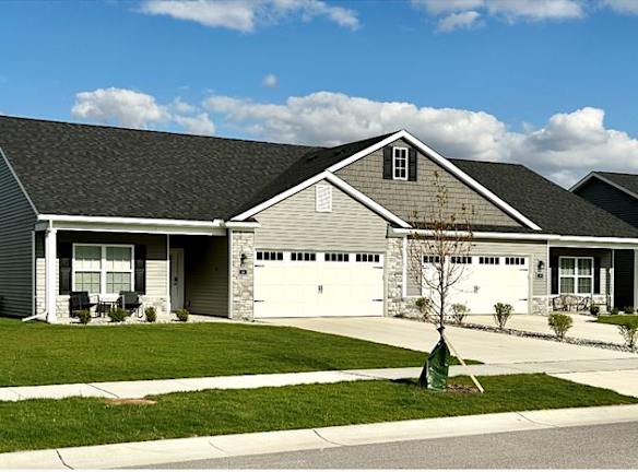 Summerfield Twinplex Villas Apartments - Perrysburg, OH