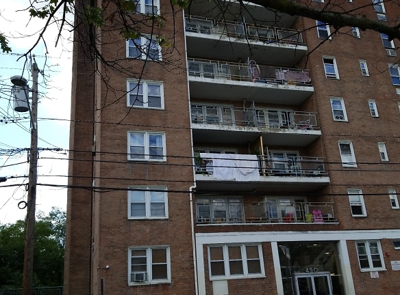 486-490 PARK AVE Apartments - Paterson, NJ